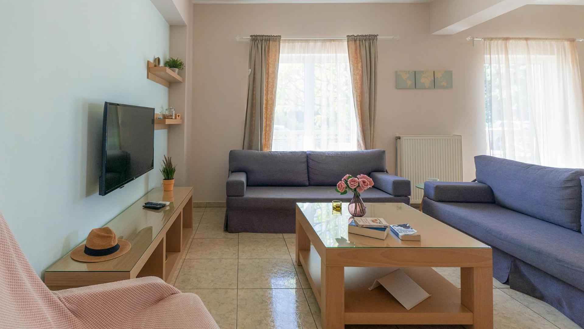 Vakakis-Me Apartments Palaiochora Dış mekan fotoğraf